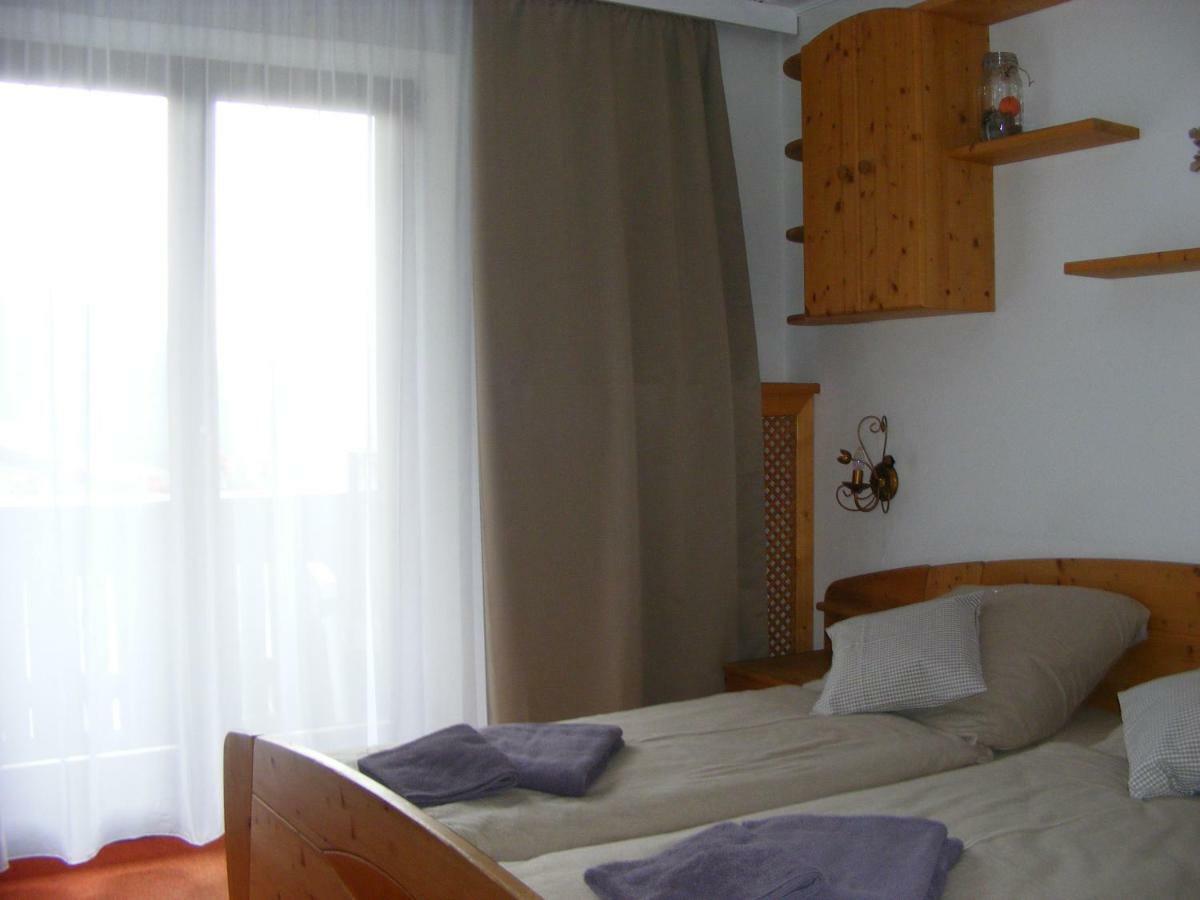 Pension Praxmarer Sankt Sigmund im Sellrain Exterior photo